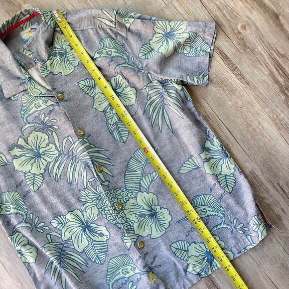 Tommy Bahama Men 100% Silk Hawaiian Shirt Medium Gray Blue Marlin Floral Print - Picture 5 of 10